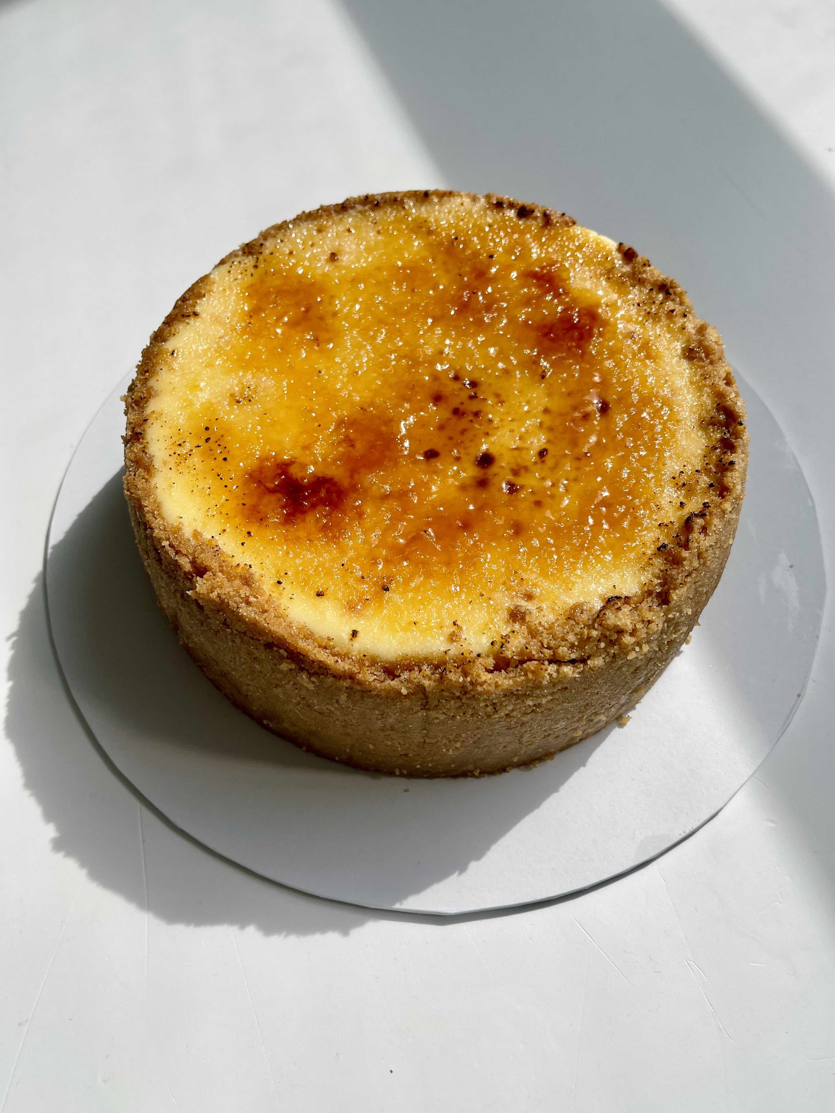 Brûléed Baked Cheesecake