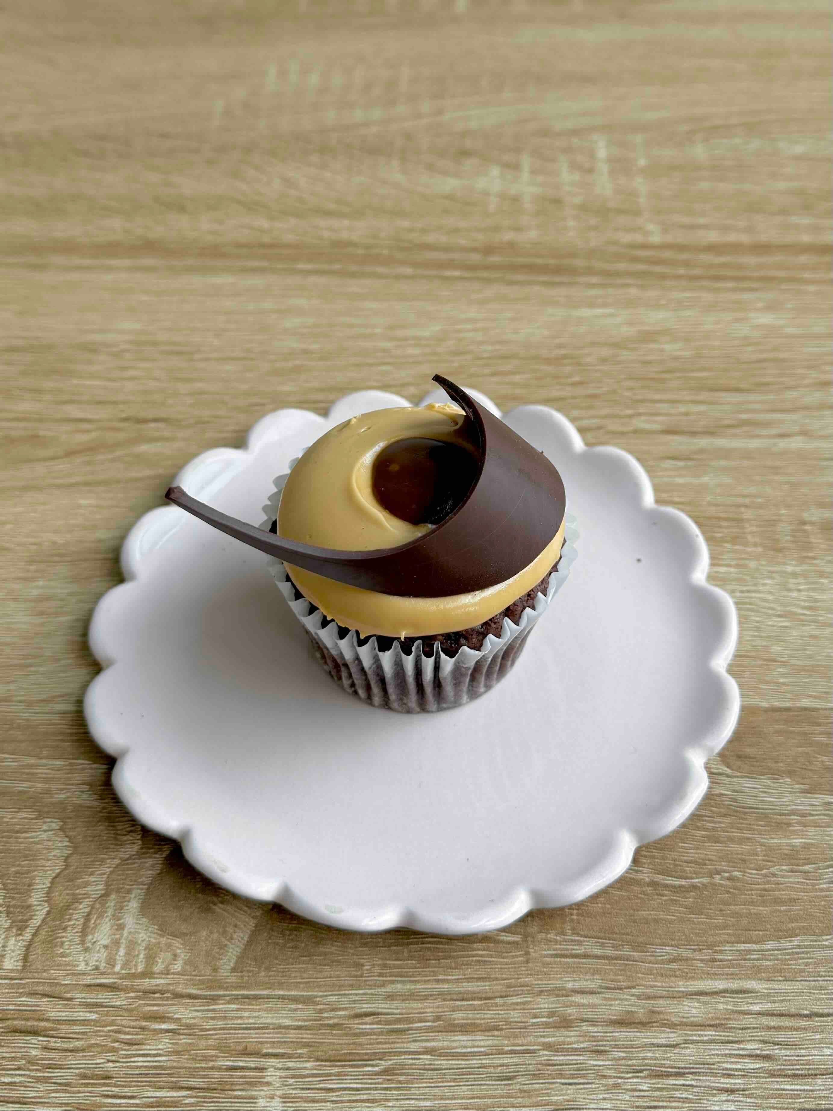 Chocolate & Salted Caramel Cupcake (GLUTEN FREE)