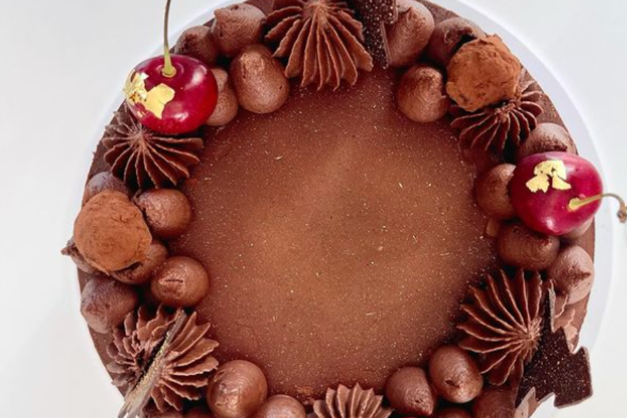 What is a chocolate gateau? – Gaya Bakery