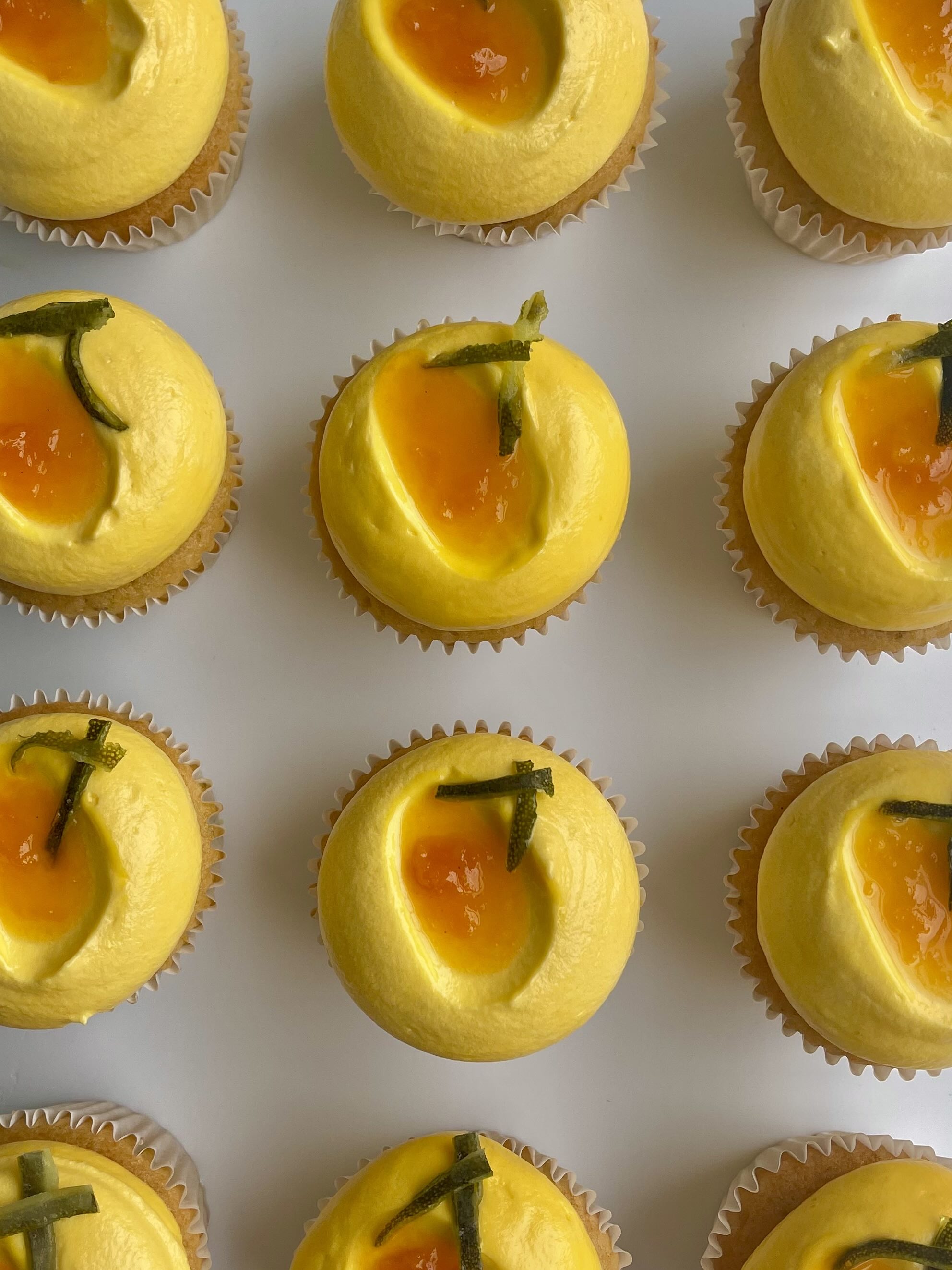 Box of 4 Alphonso Mango Cupcakes